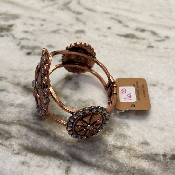 Beautiful bracelet brand new - Picture 2 of 4